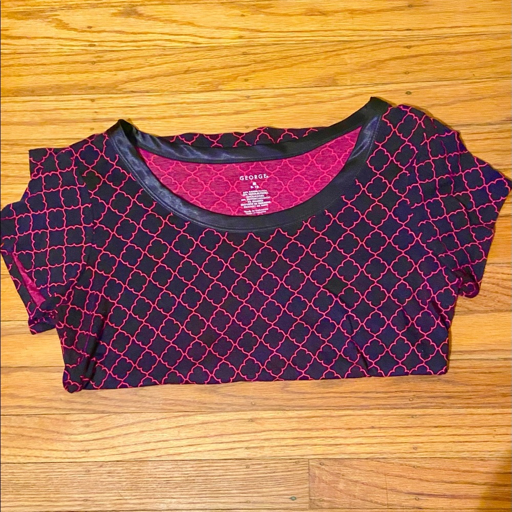 George T-shirt pink and black pattern